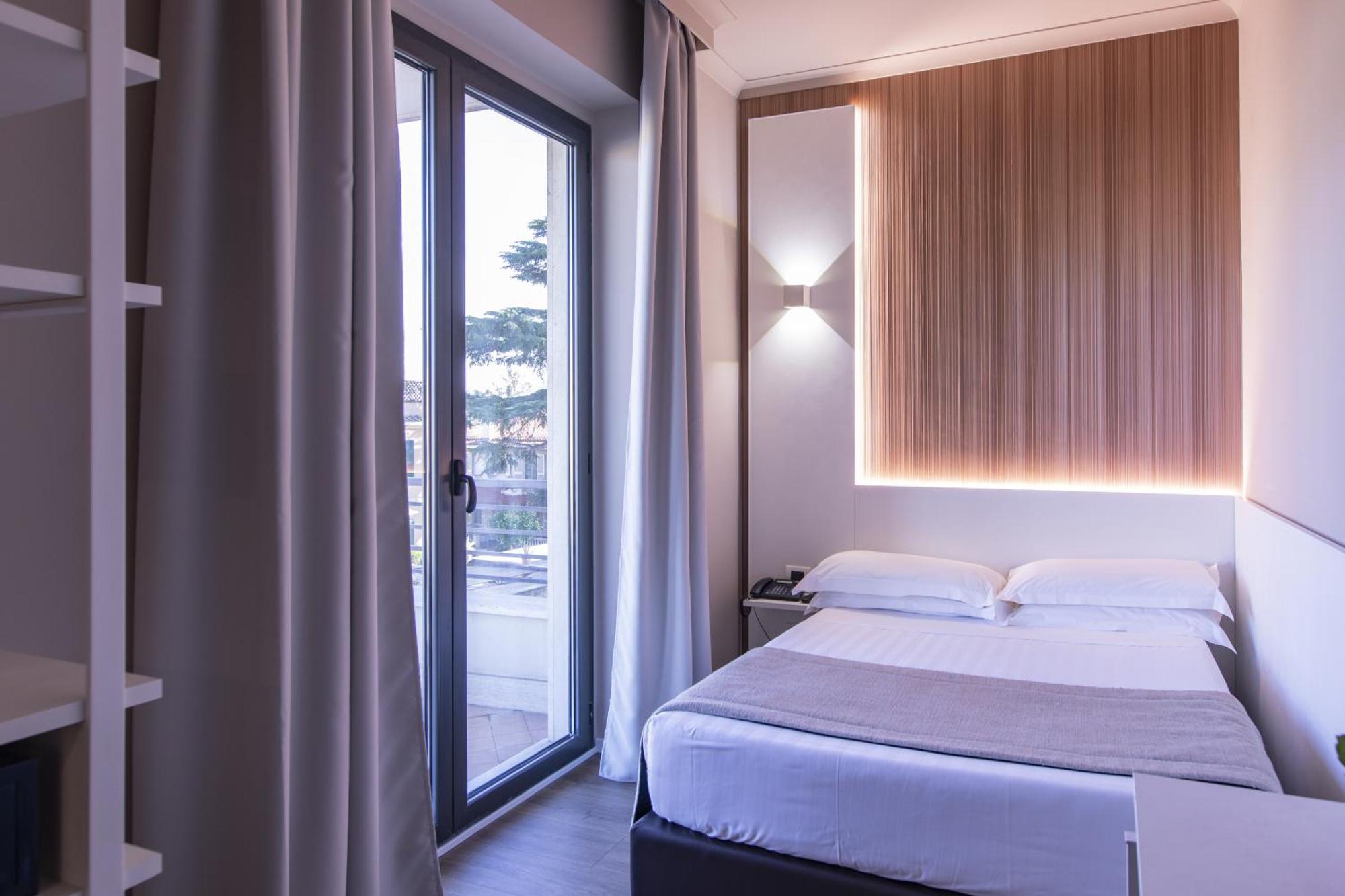 Hotell Garner Aurelia By Ihg 4*